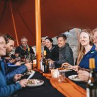 Enjoy delicious meals at our eco-comfort camps on the Larapinta Trail | Shaana McNaught