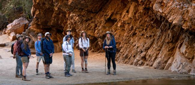 Our experienced guides are just one of the many highlights on our Larapinta walks | Shaana McNaught